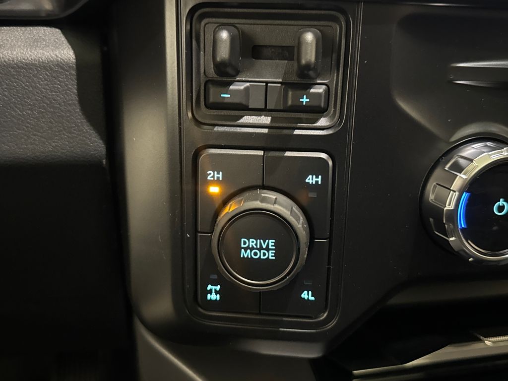 New 2026 Black Ford Lariat image 35
