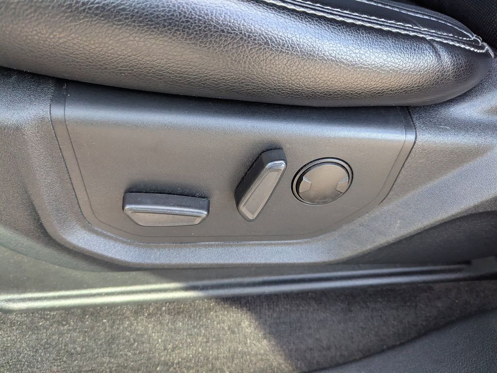 used 2019 Ford F-150 car, priced at $22,794