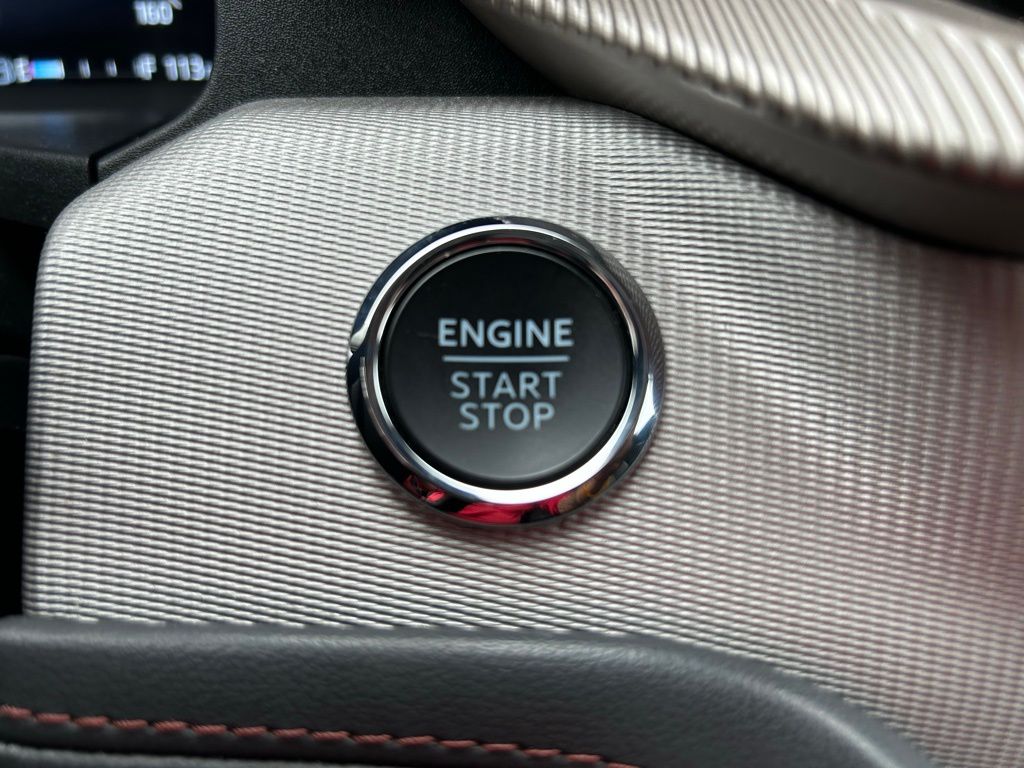 Thumbnail: 2025 Ford Explorer - 28