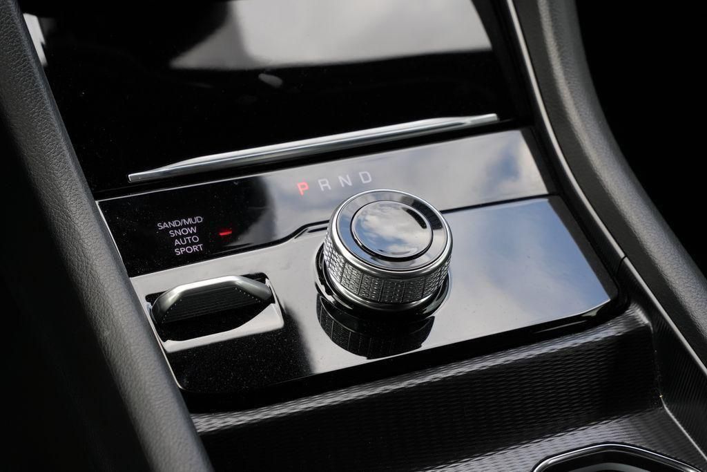 2026 Jeep Grand Cherokee Limited - 11