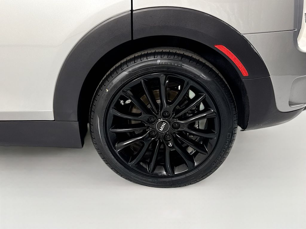 Thumbnail: 2024 MINI Cooper Clubman - 31