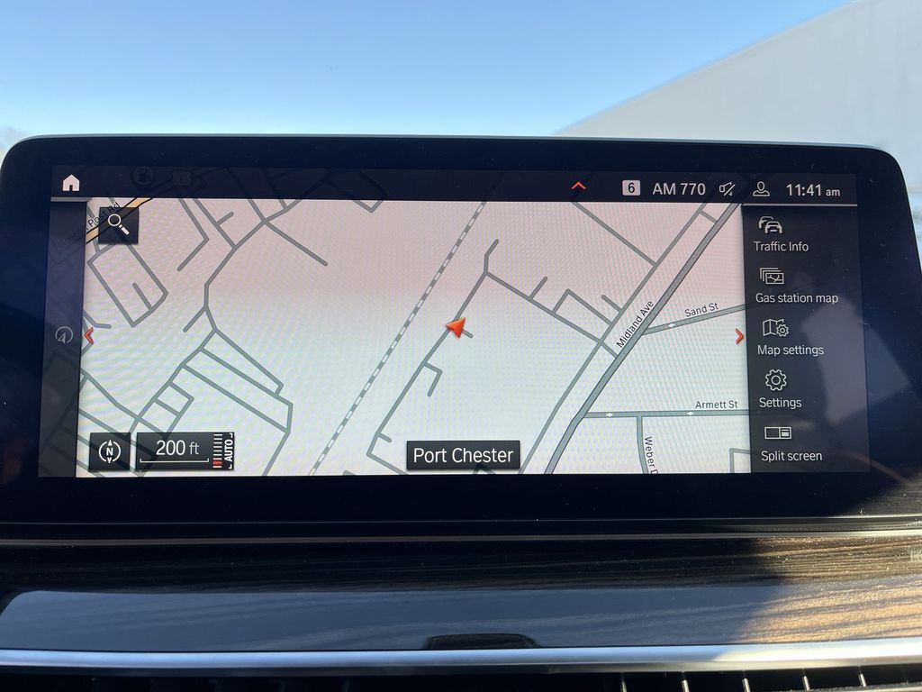 Thumbnail: 2023 BMW 5 Series - 18