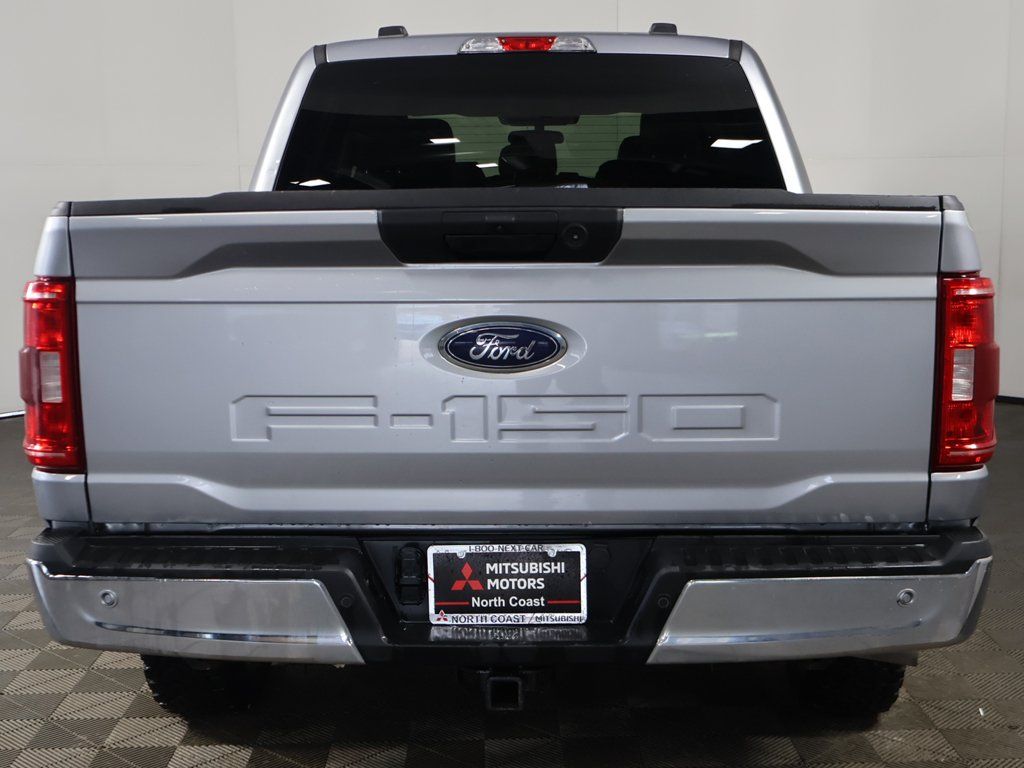Used 2022 Silver Ford XLT image 12