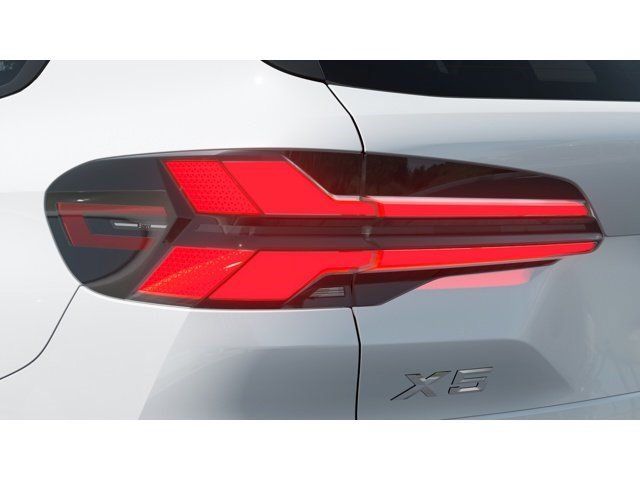 New 2026 White BMW xDrive40i image 8