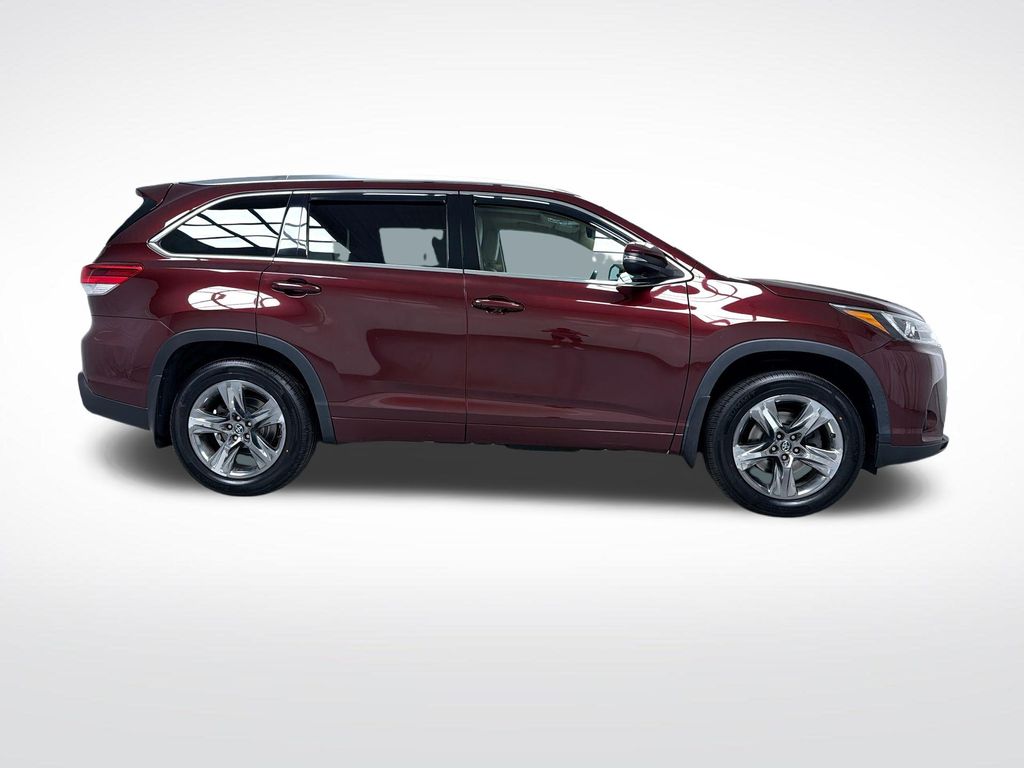 Used 2018 Toyota Highlander SUV