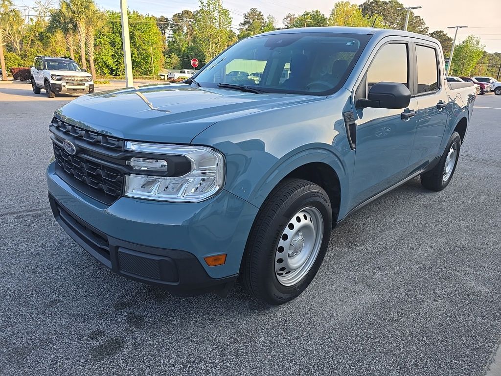 2022 Ford Maverick XL