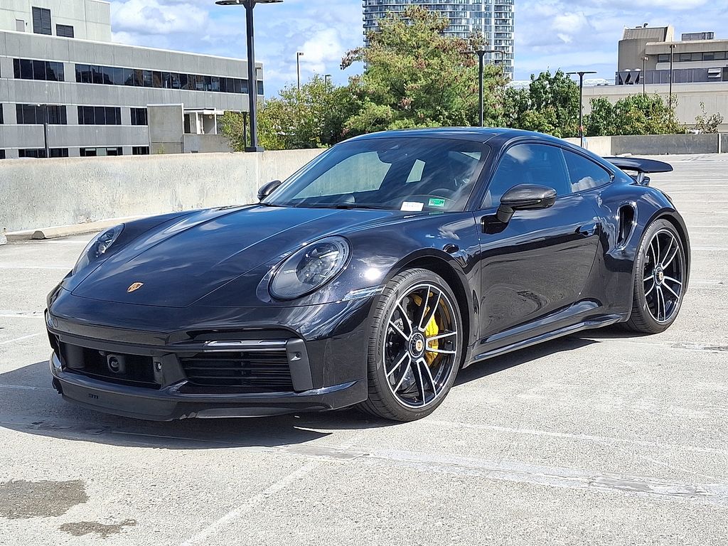 Thumbnail: 2021 Porsche 911 - 1