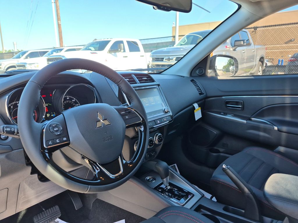 2026 Mitsubishi Outlander Sport 2.0 SE - 8