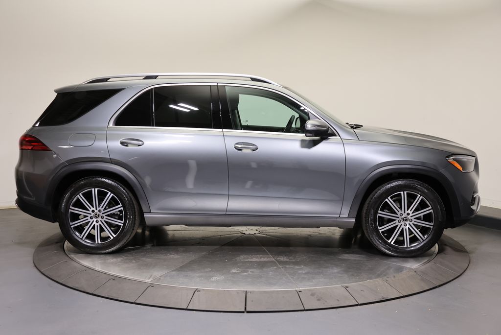 Thumbnail: 2026 Mercedes-Benz GLE - 8