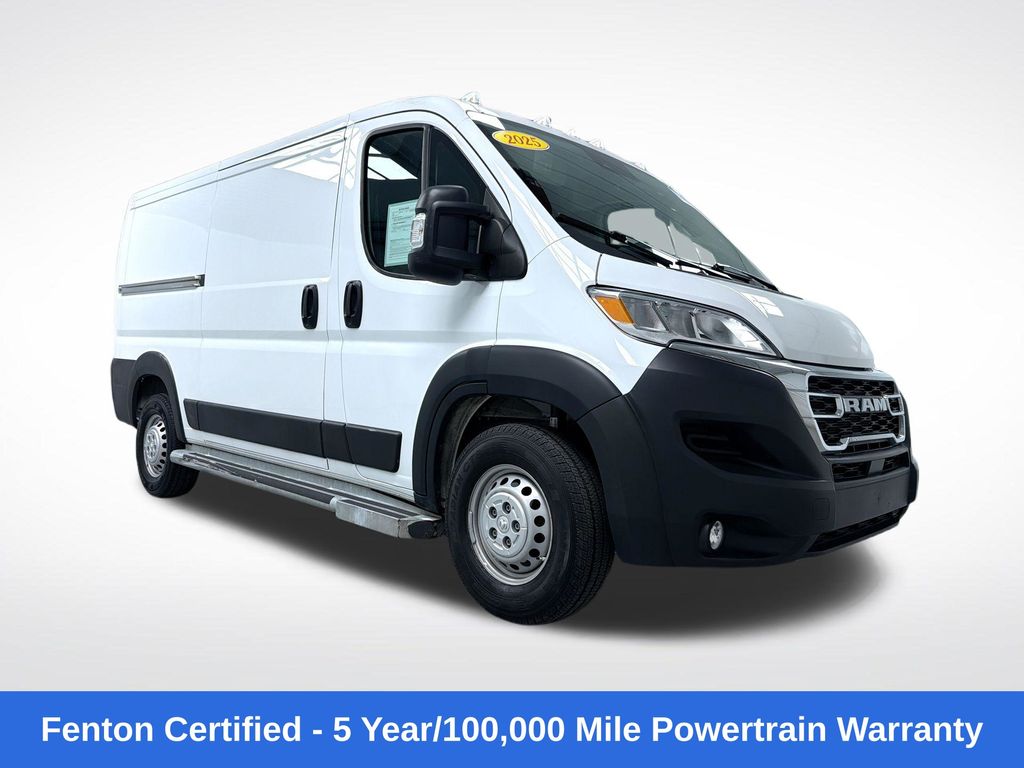 2025 RAM ProMaster 2500 Base