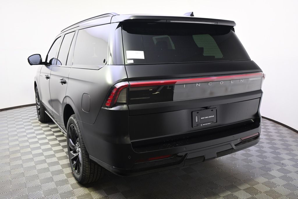 New 2026 Black Lincoln Reserve image 4