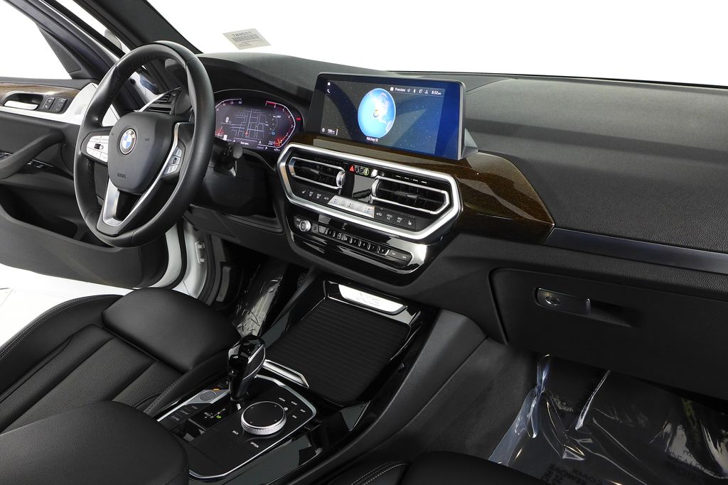 Thumbnail: 2023 BMW X3 - 13
