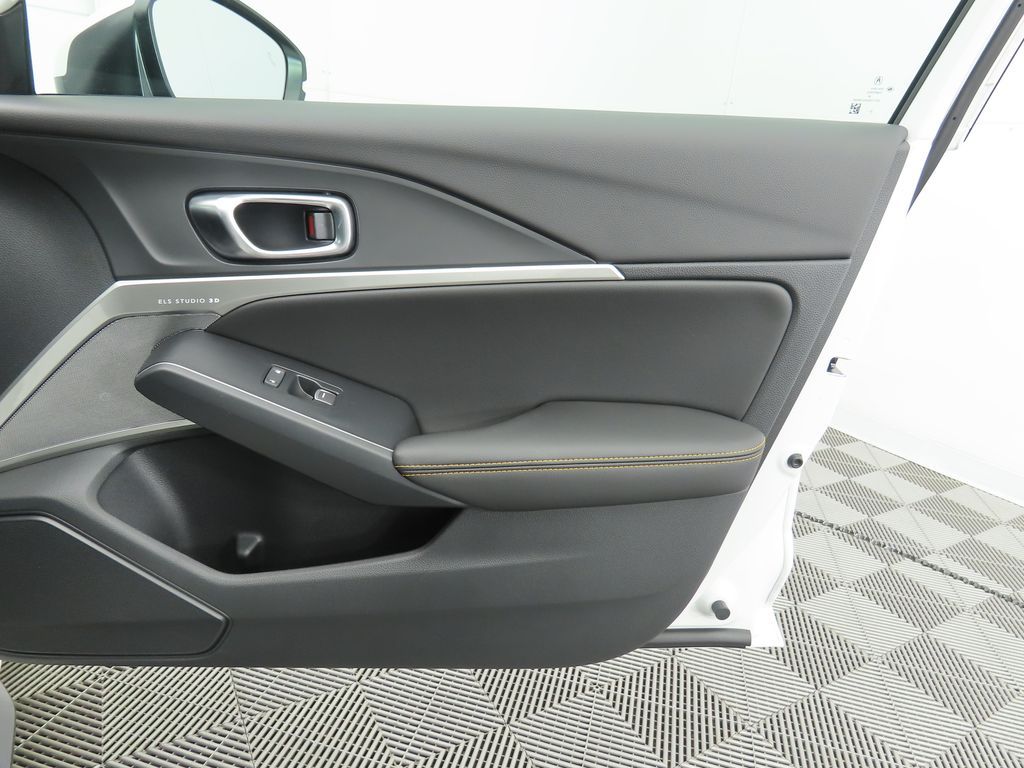 Thumbnail: 2026 Acura Integra - 25