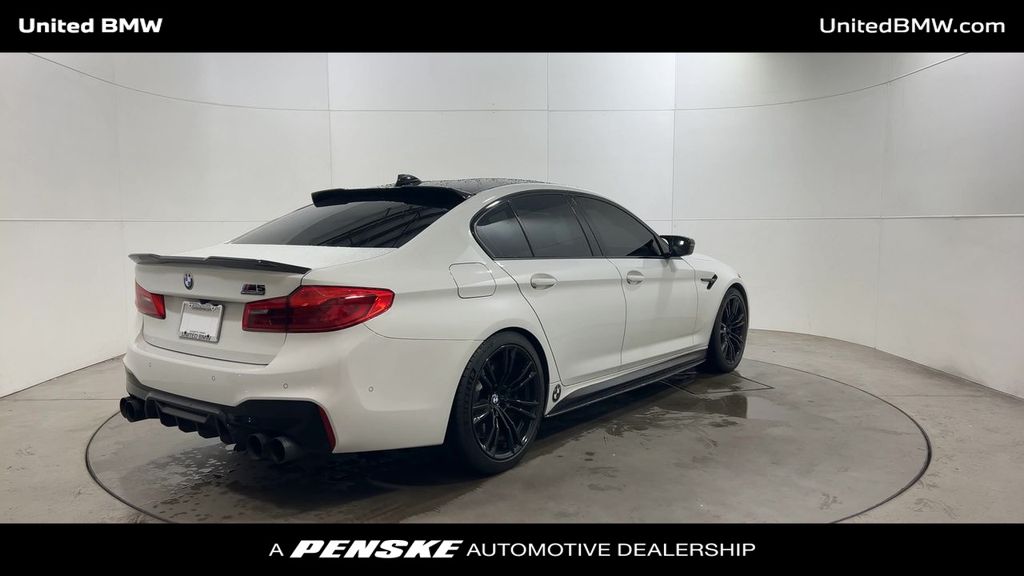 Thumbnail: 2020 BMW M5 - 8