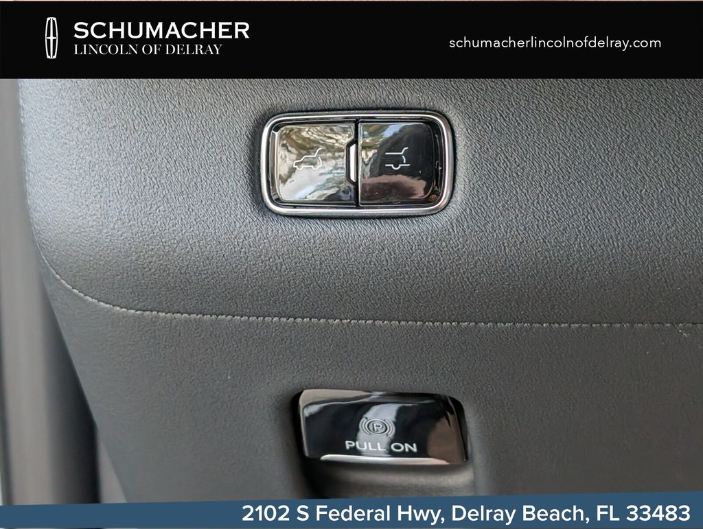 new 2026 Lincoln Navigator L car, priced at $126,415