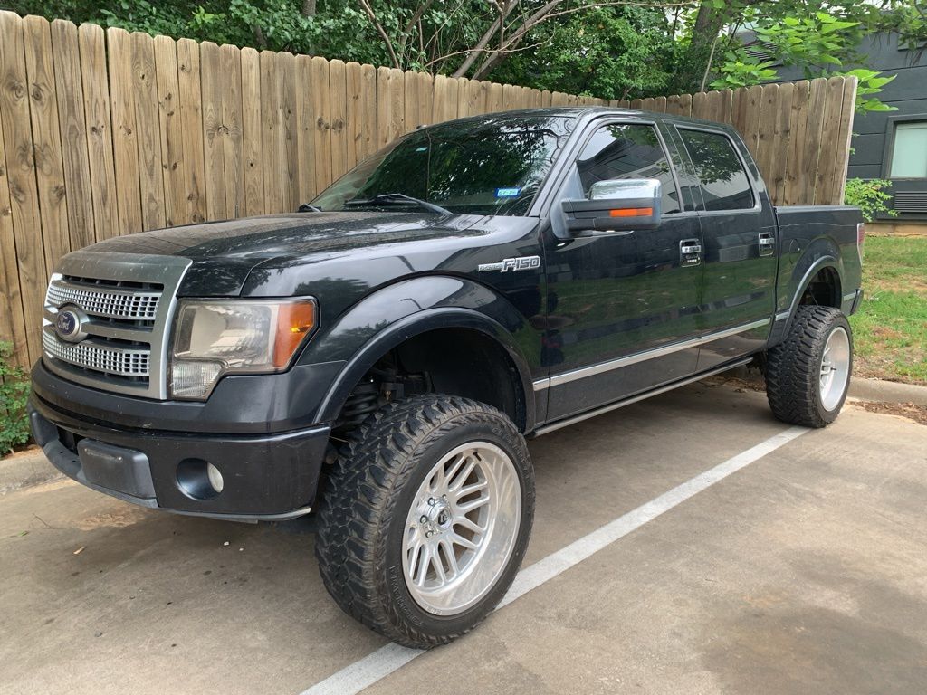 2010 Ford F-150 Platinum SuperCrew 145-in's photo