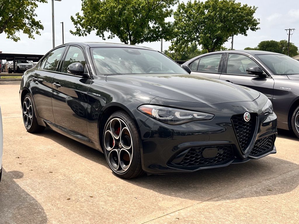 Vulcano Black Metallic 2024 Alfa Romeo Giulia Veloce AWD Sedan All-Wheel Drive 8-Speed Automatic