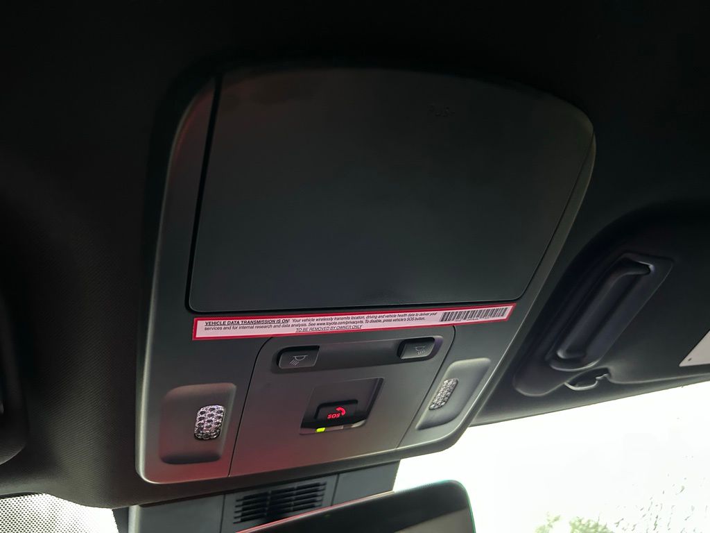 Thumbnail: 2025 Toyota Camry - 30