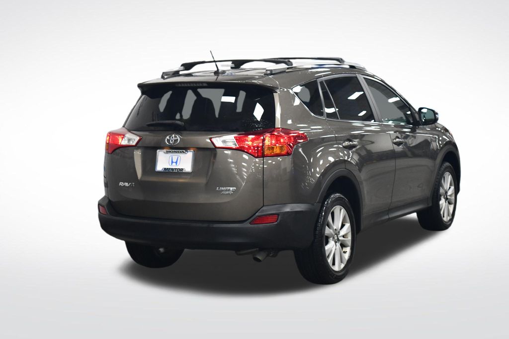 Thumbnail: 2013 Toyota RAV4 - 9
