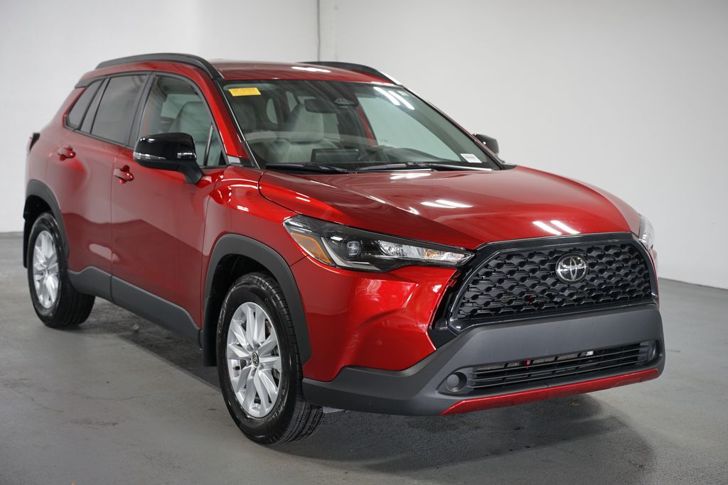 Thumbnail: 2025 Toyota Corolla Cross - 3