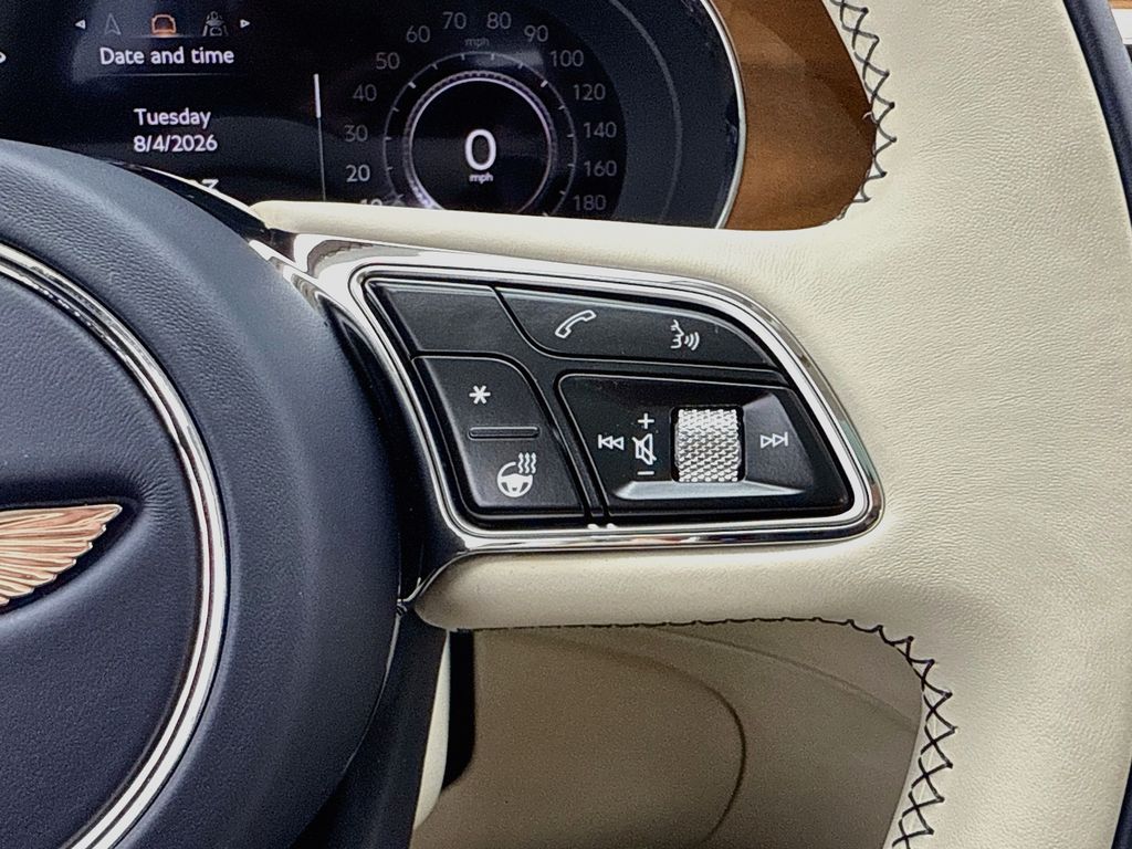 Thumbnail: 2026 Bentley Bentayga - 12
