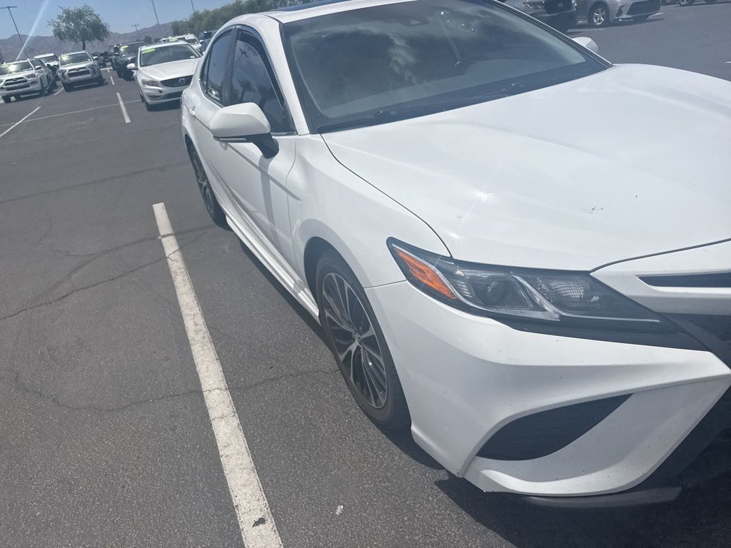 2019 Toyota Camry  8