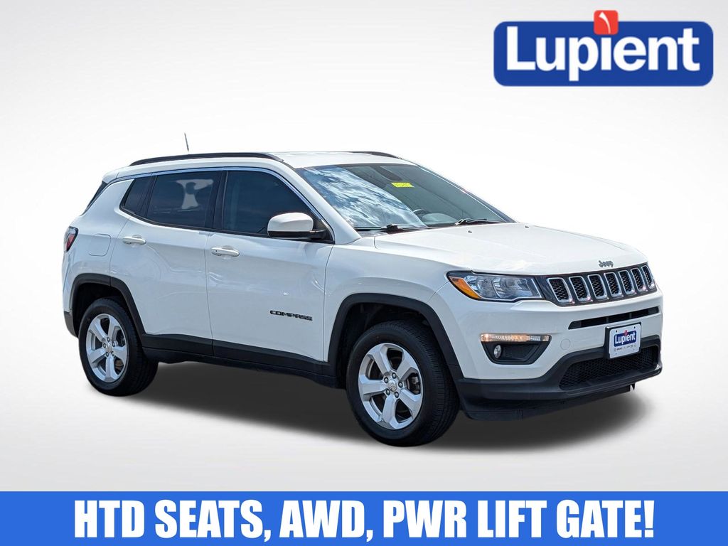 White Clearcoat 2017 Jeep Compass Latitude 4WD SUV / Crossover Four-Wheel Drive 9-Speed Automatic