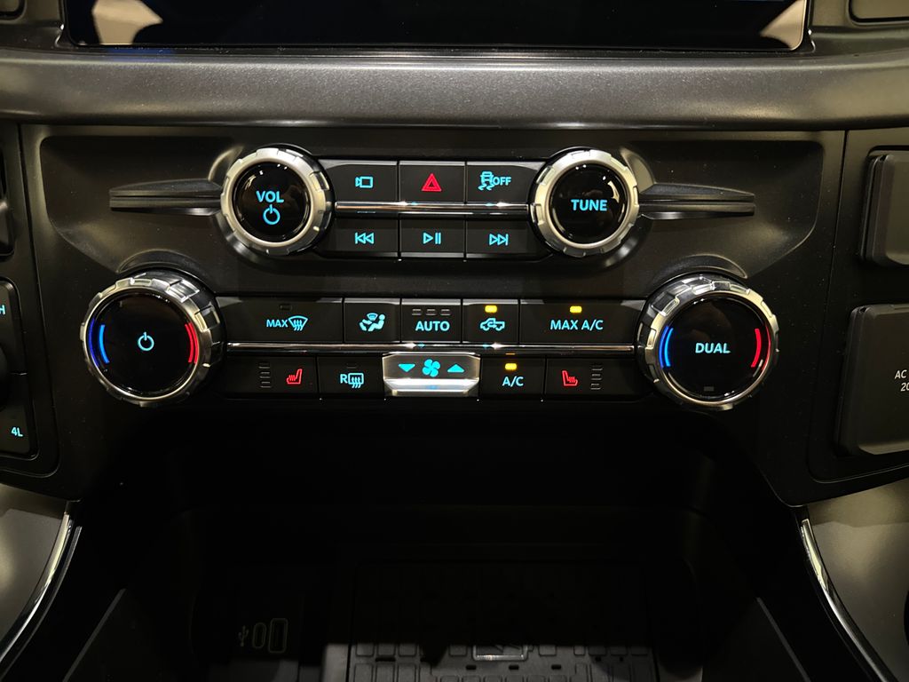 New 2026 Black Ford XLT image 10