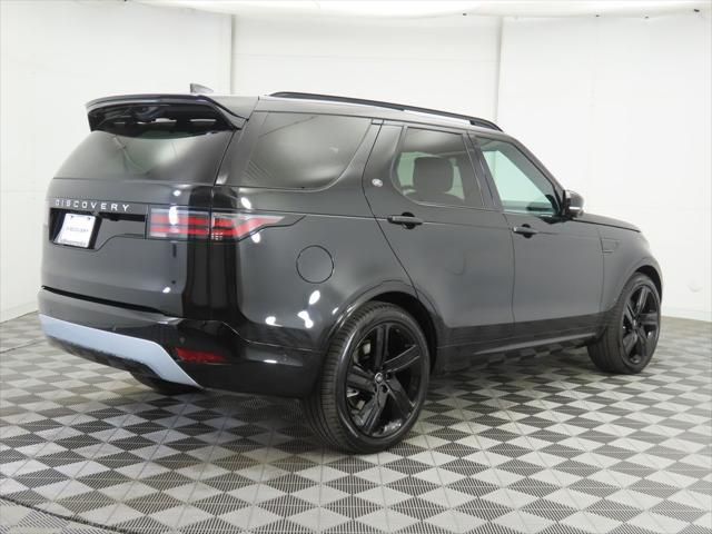 Thumbnail: 2026 Land Rover Discovery - 5