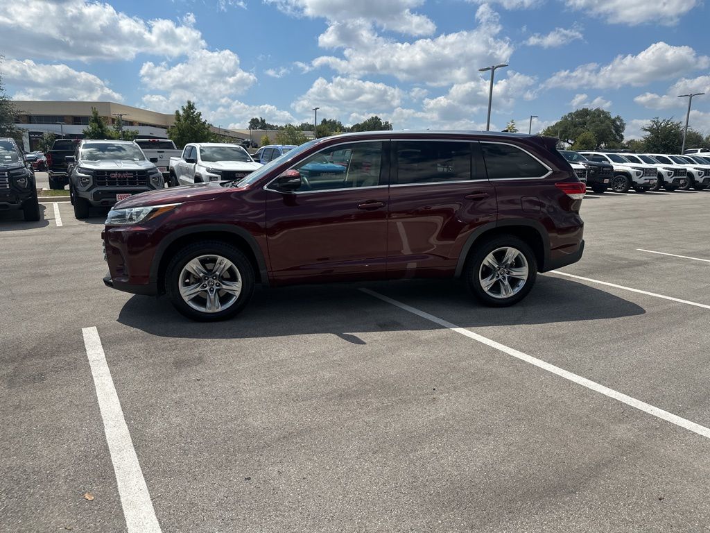 Used Car 2018 Toyota Highlander  Limited For Sale In Austin, Texas