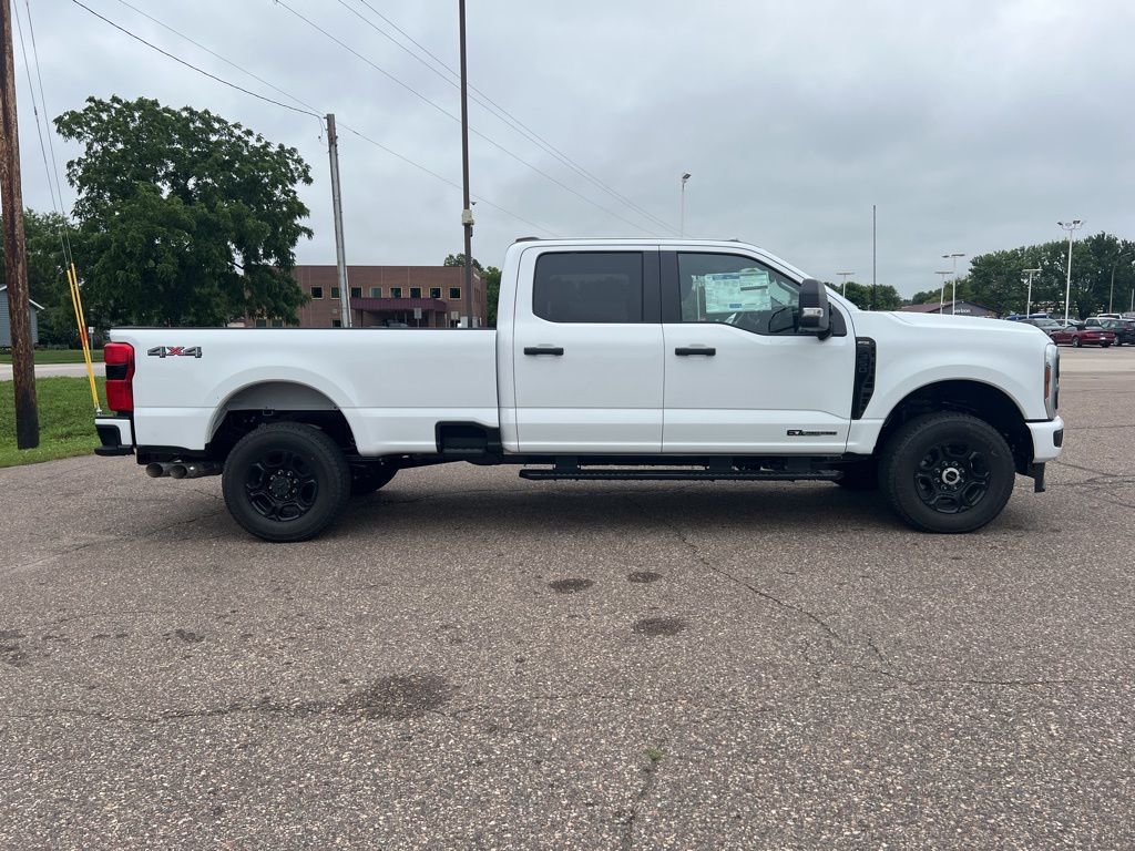 2025 Ford F-350SD