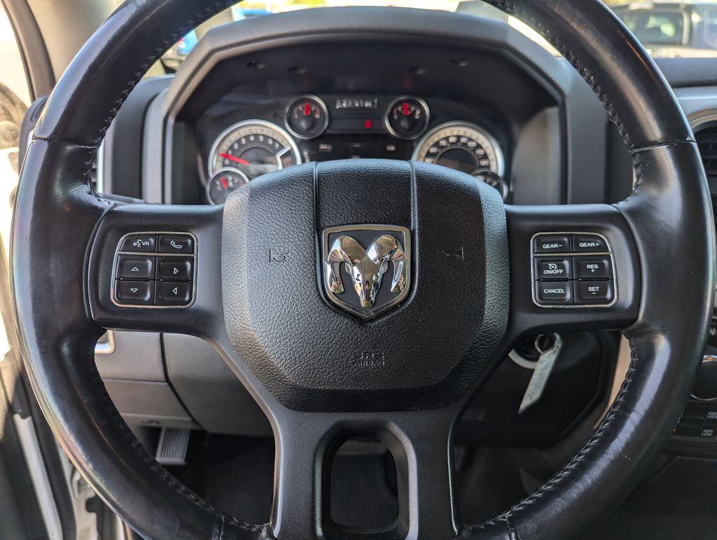 2018 Ram 1500 SLT 17