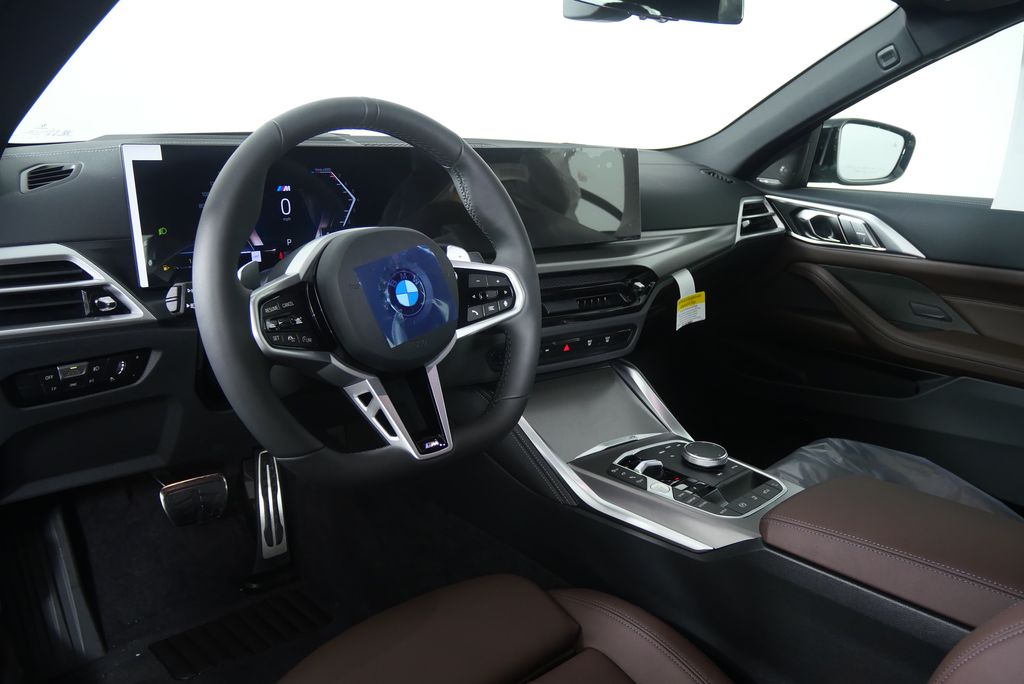 Thumbnail: 2026 BMW 4 Series - 15