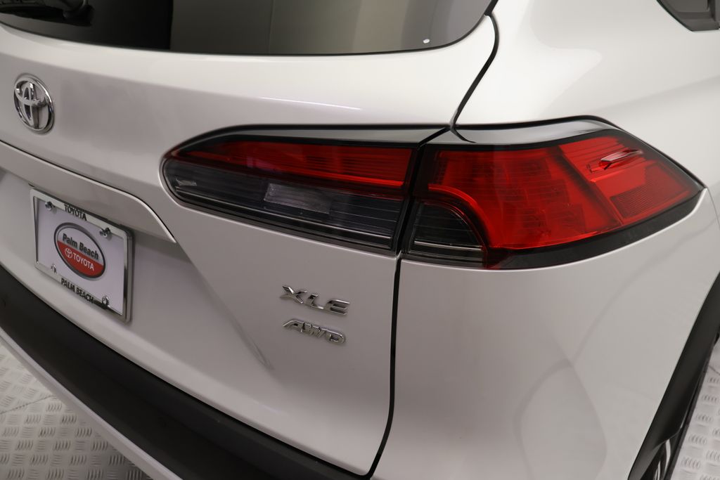 Thumbnail: 2025 Toyota Corolla Cross - 9