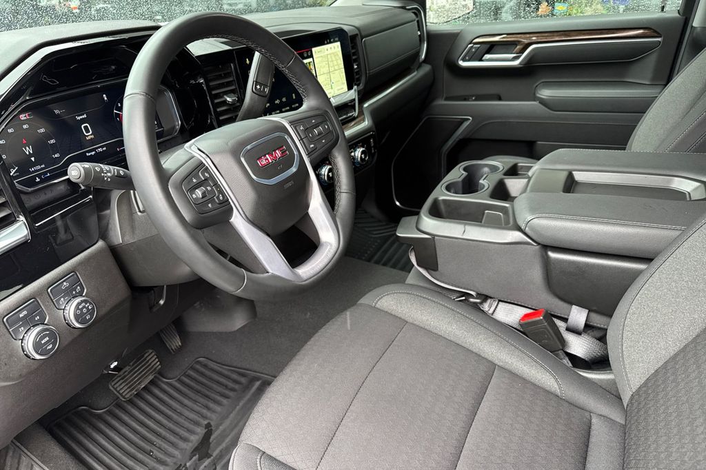 used 2025 GMC Sierra 1500 car, priced at $41,980