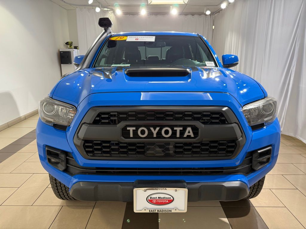 Thumbnail: 2019 Toyota Tacoma - 8