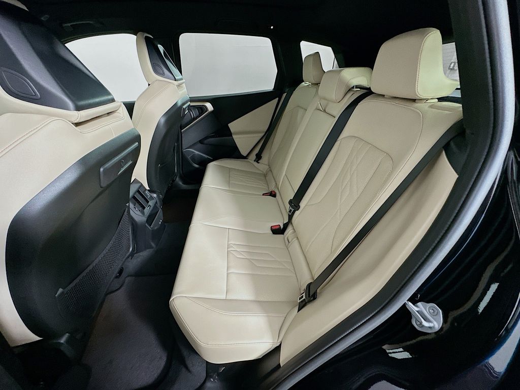 2025 BMW X3 3.0i 16