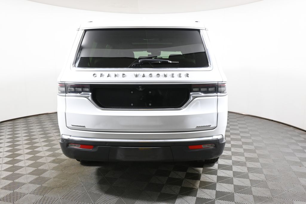 Thumbnail: 2022 Jeep Grand Wagoneer - 6
