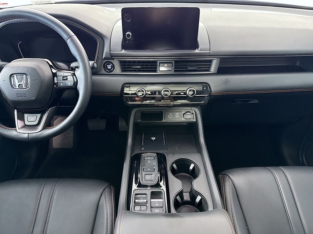 Thumbnail: 2025 Honda Pilot - 14