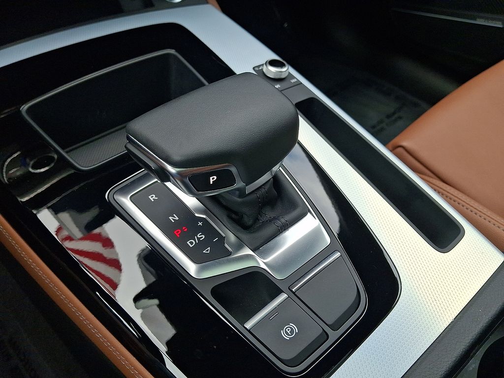 Thumbnail: 2024 Audi Q5 - 15