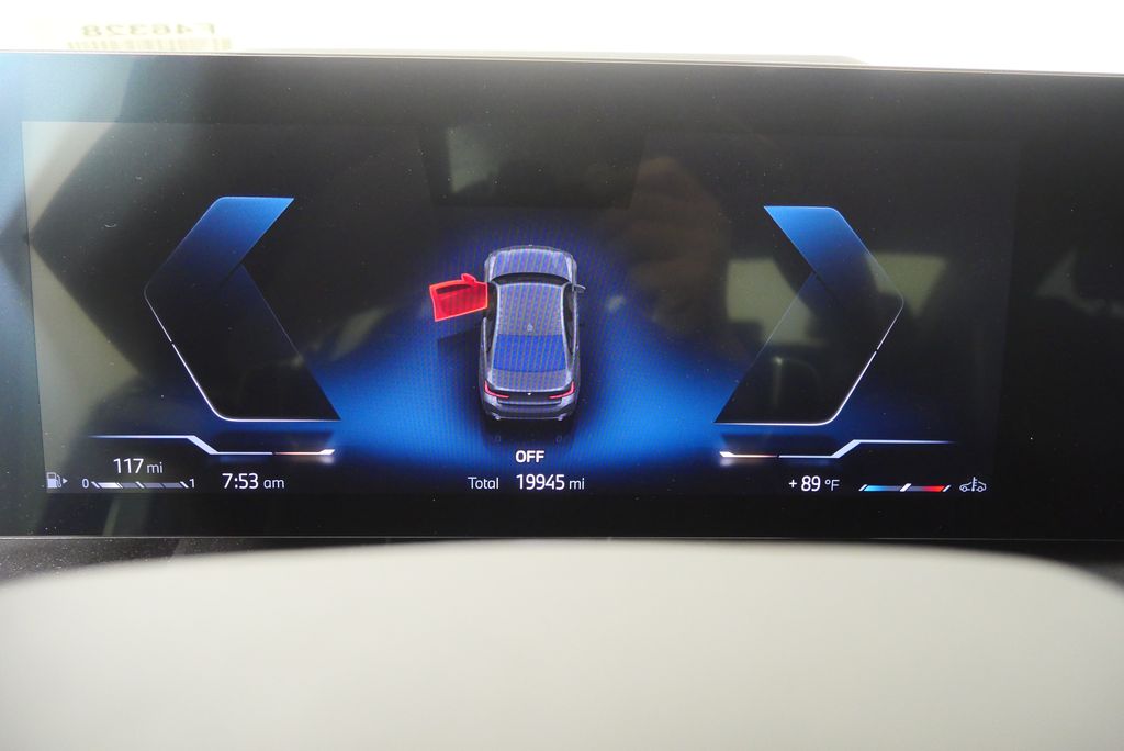 Thumbnail: 2024 BMW 3 Series - 21