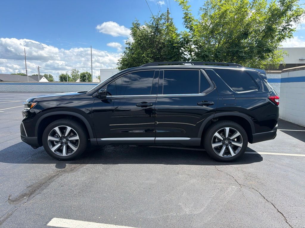 Thumbnail: 2024 Honda Pilot - 2