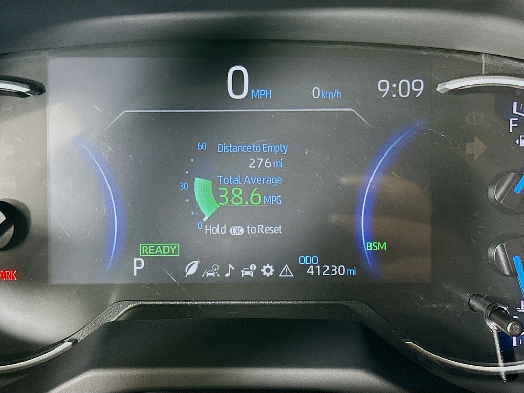 Thumbnail: 2023 Toyota RAV4 - 12