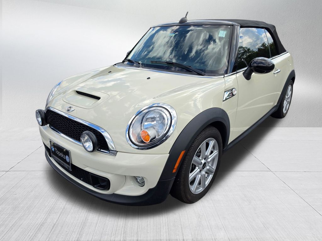 Pepper White 2015 MINI Cooper Convertible Front-Wheel Drive 6-Speed Automatic
