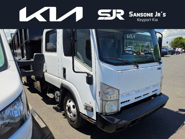 2014 Isuzu NPR-HD's photo