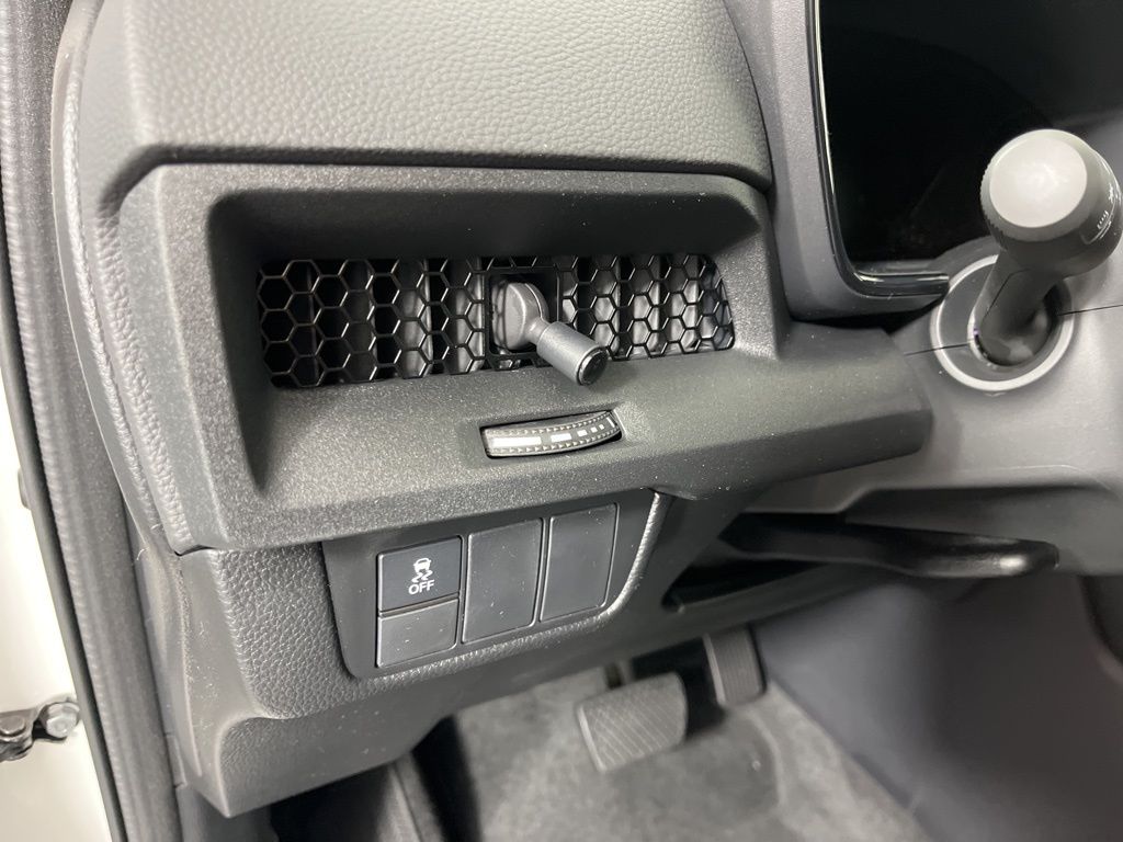 2025 Honda CR-V Sport 28