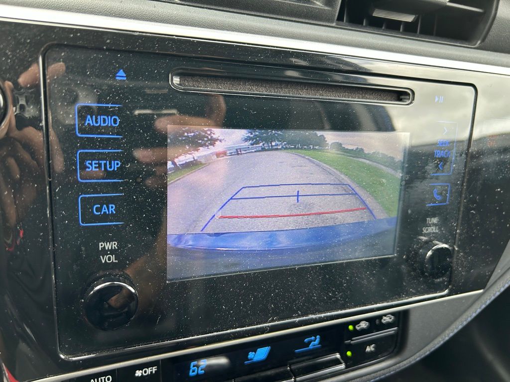Thumbnail: 2018 Toyota Corolla - 24