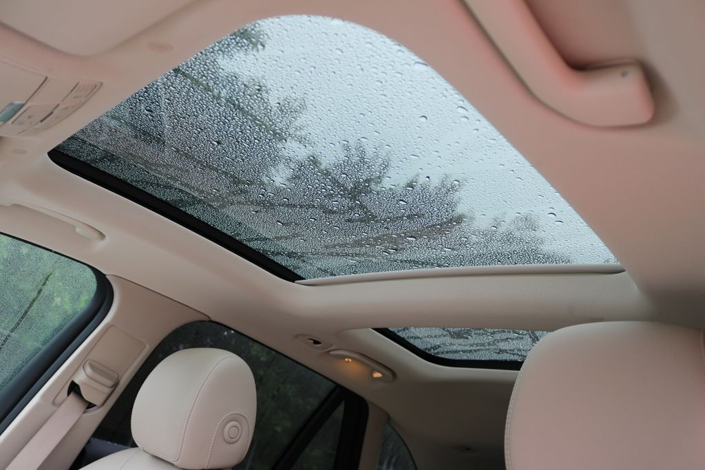 Used Car 2022 Mercedes-benz Glc  Glc 300 For Sale Under $35,000 In Austin, Texas