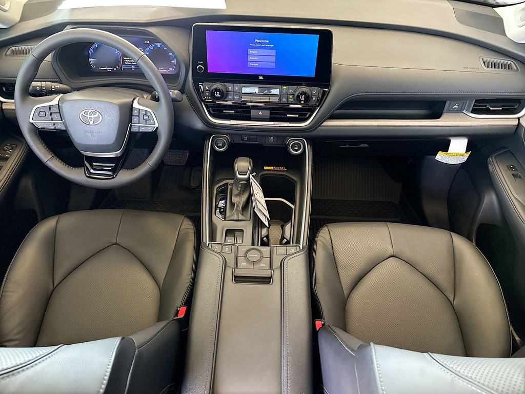 Thumbnail: 2026 Toyota Grand Highlander - 13
