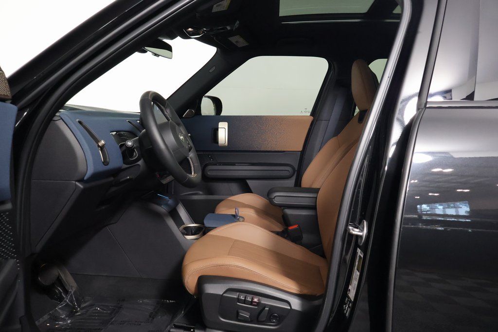 Thumbnail: 2025 MINI Cooper Countryman - 10